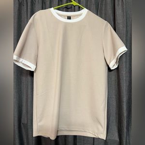 SHEIN T-Shirt
